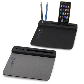 משטח לעכבר עם טעינה אלחוטית